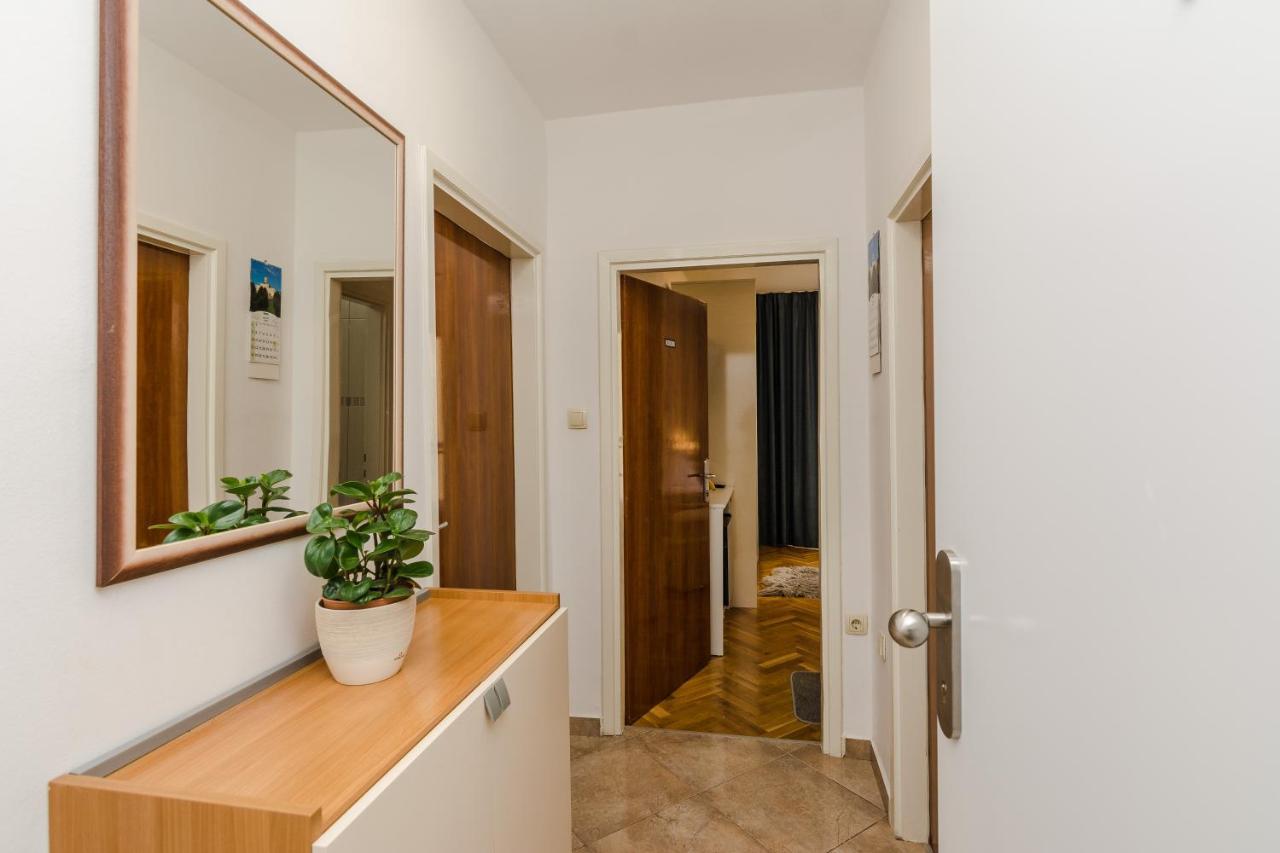 Neva Room With Private Bathroom Zadar Exteriör bild